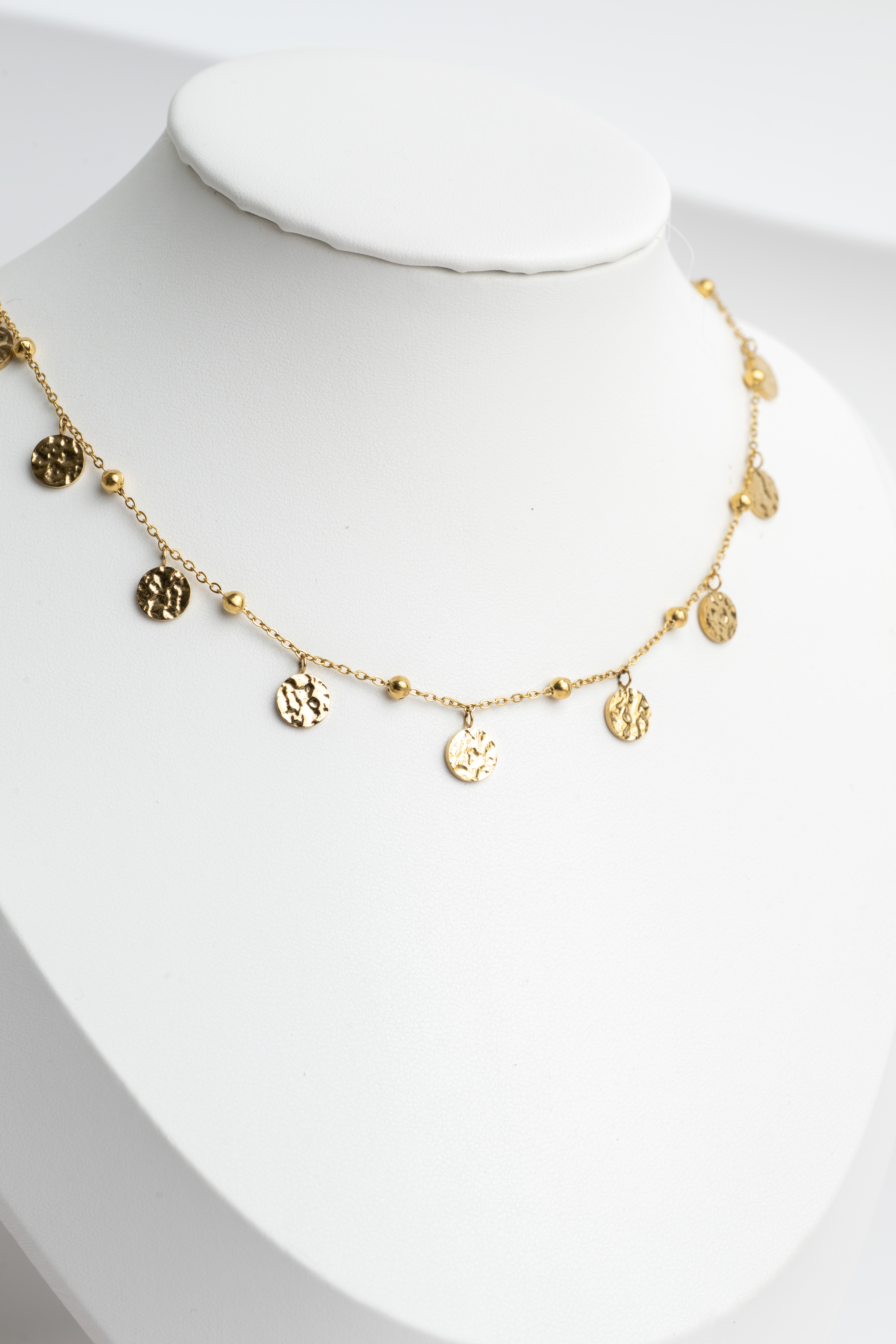 COLLIER ALMA